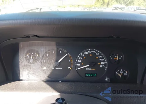 1999 Jeep Grand Cherokee Limited из США, поврежденный, VIN 1J4GW68N8XC696903